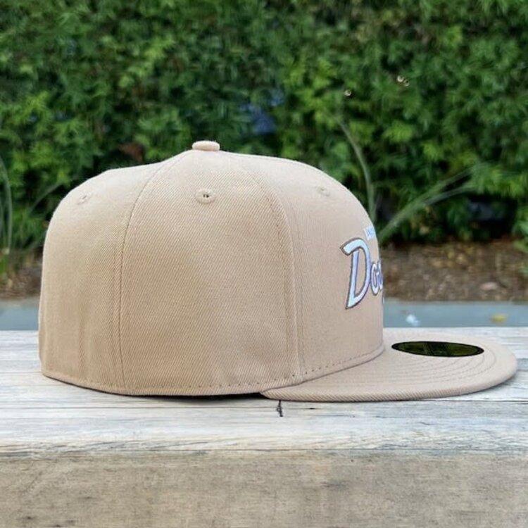 New Era LA Cursive Khaki White GrUV