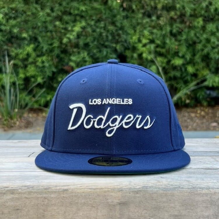 New Era LA Cursive Navy Ivory GUV