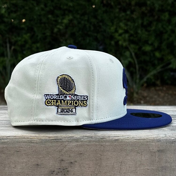 New Era LA City Connect Ivory/Royal 2024 World Series Champs Trophy 950 Snapback