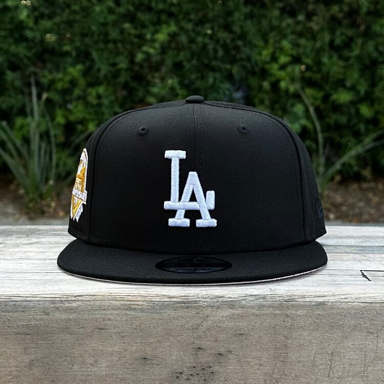 New Era LA Black White 50th Anniversary Pink UV 950 Snapback