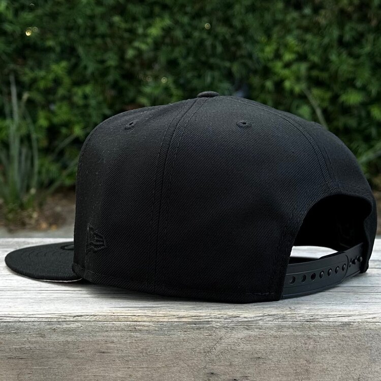 New Era LA Black White 50th Anniversary Pink UV 950 Snapback