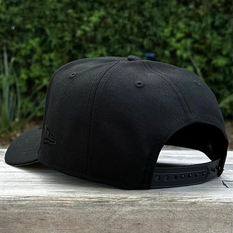 New Era LA City Connect BW 2024 World Series Champs Trophy 940 A-Frame