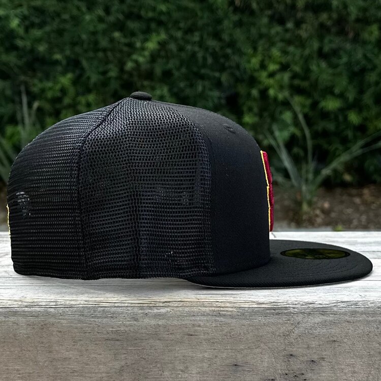 New Era USC Interlock Black Team Mesh