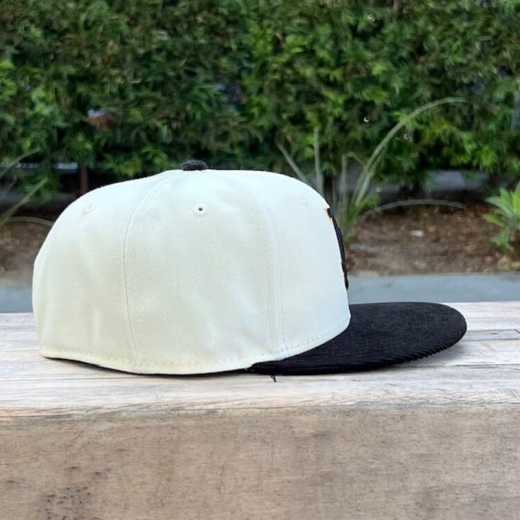 New Era LA Ivory/Black Cord Metallic