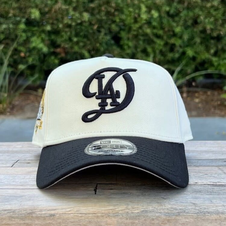 New Era LA Dodgers City Connect Ivory/Black 2024 World Series Champions 940 A-Frame