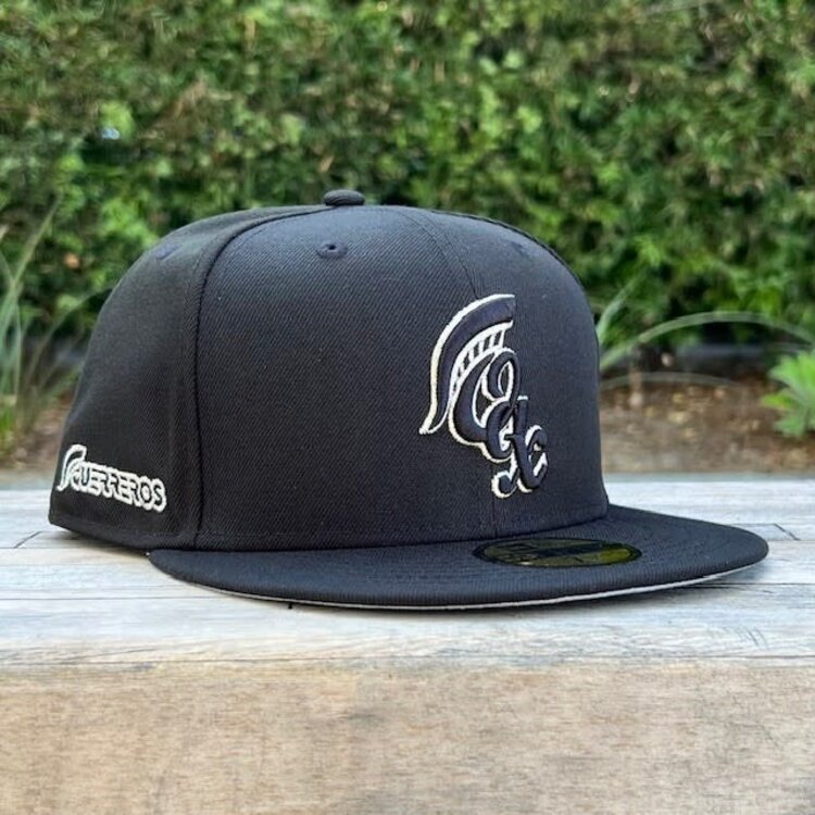 New Era Guerreros OAX Helmet Black Silver SP