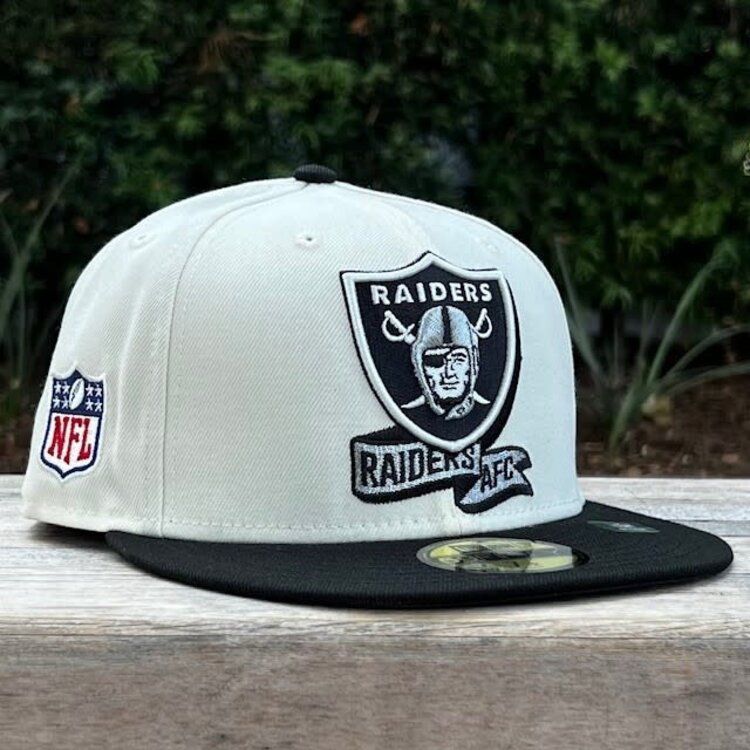 New Era Las Vegas Raiders 2022 NFL Sideline Cream/Black