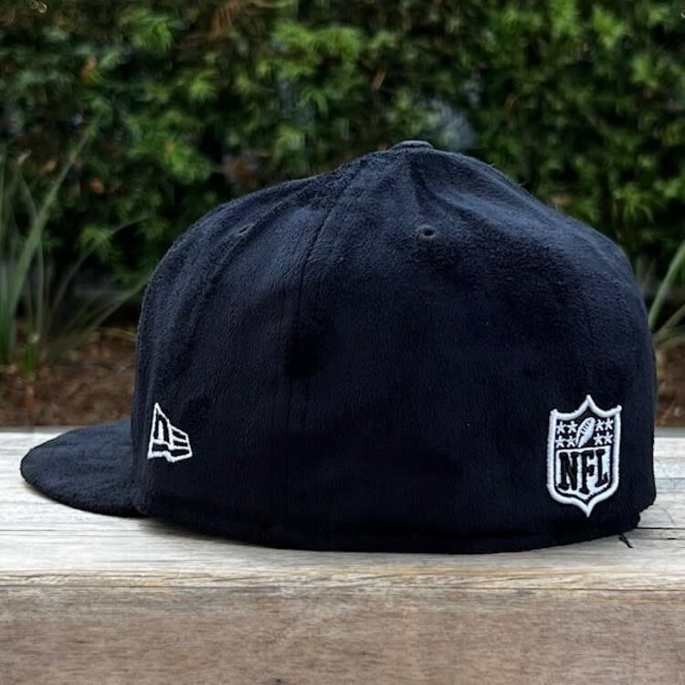 New Era Raiders C Black Suede