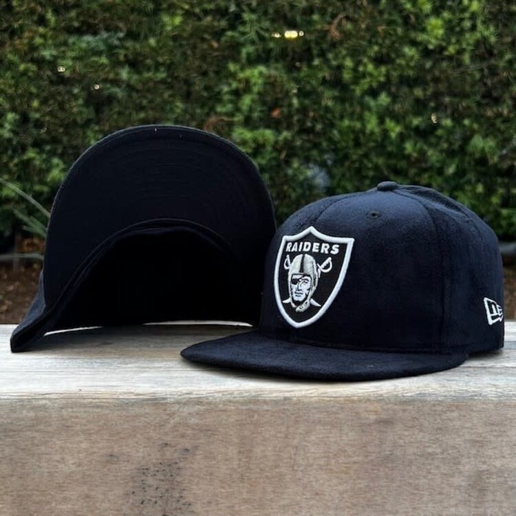 New Era Raiders C Black Suede