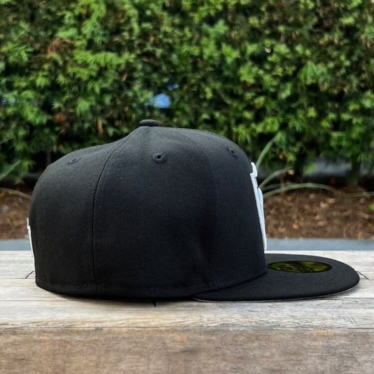 New Era Raiders BW Back NFL Shield