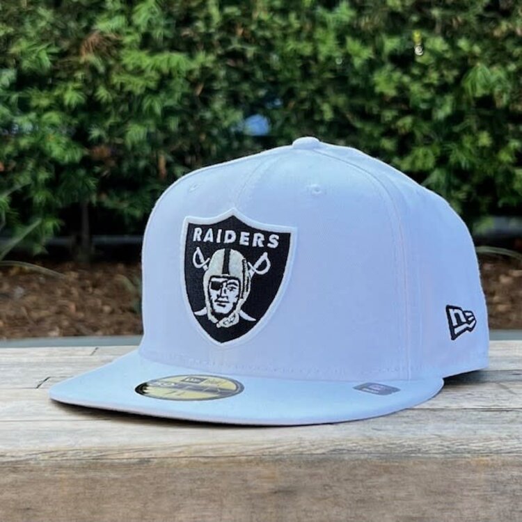 New Era Raiders Shield All White