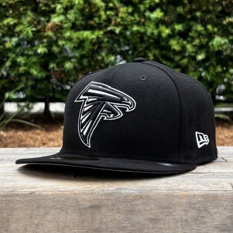 New Era Falcons BW Gray UV