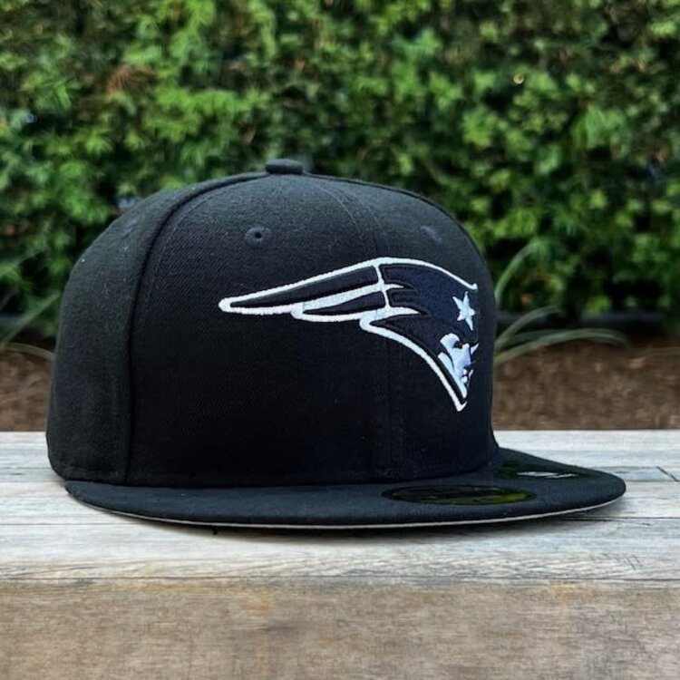 New Era New England Patriots Black White Fitted