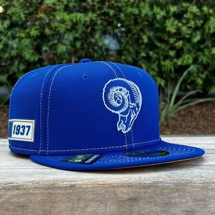 New Era Rams 19 Road Retro Skull