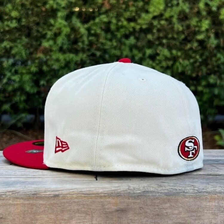 New Era 49ers 2022 NFL Sideline Cream/Red