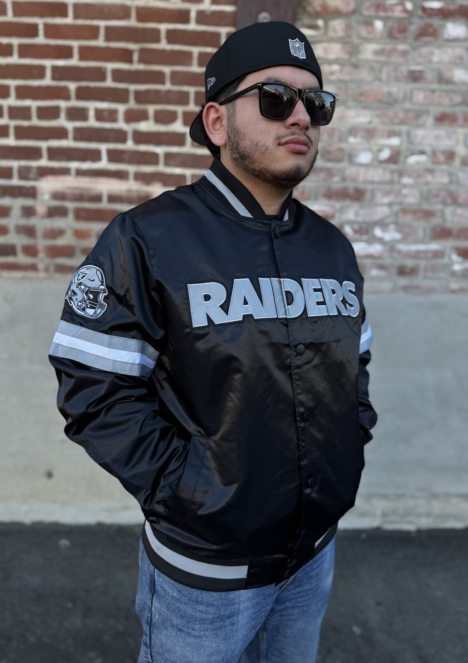 Raiders Men's Starter Scout Satin Button-Down Jacket Black - The