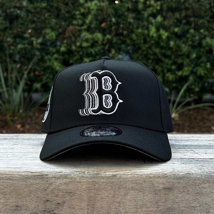 New Era Boston Red Sox Black Metallic Silver Fade 940 a-frame