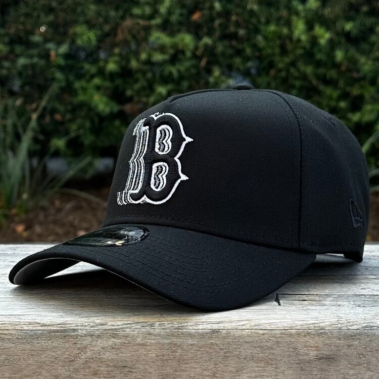 New Era Boston Red Sox Black Metallic Silver Fade 940 a-frame