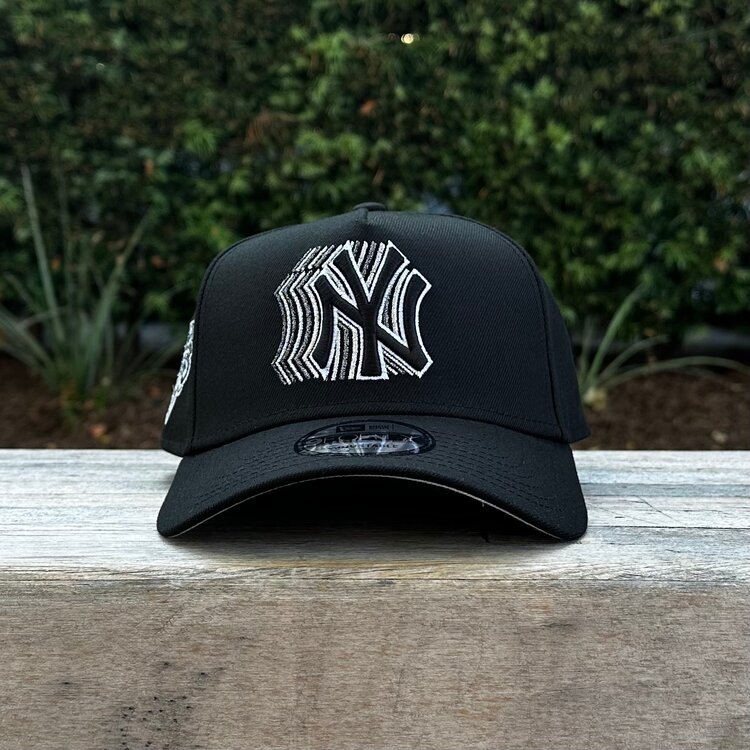 New Era NY Yankees Black Metallic Silver Fade 940 a-frame