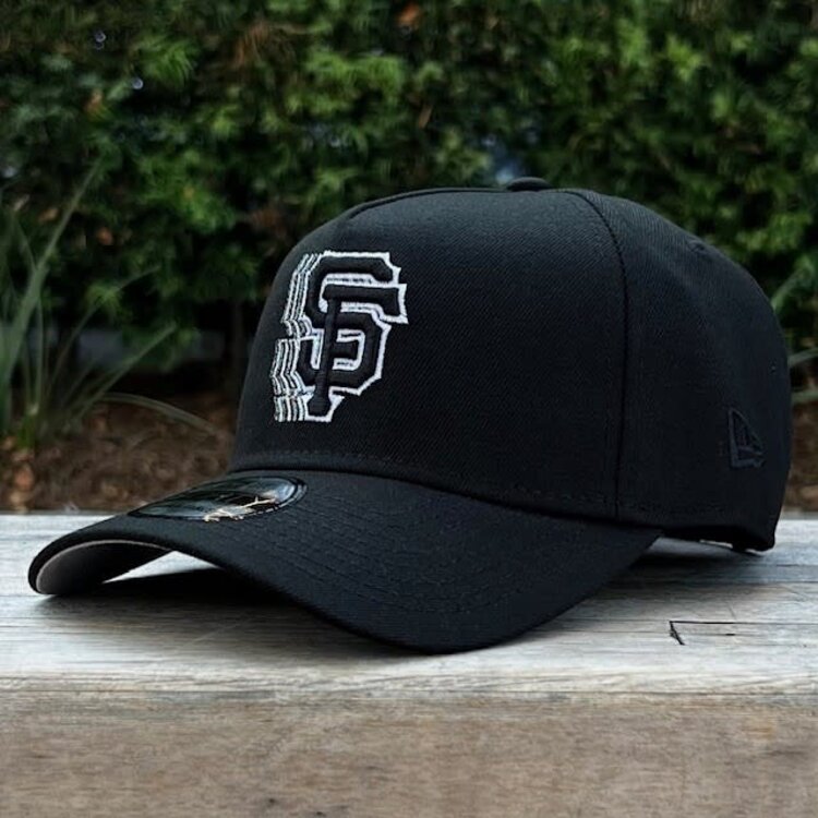 New Era SF Giants Black Metallic Silver Fade 940 a-frame