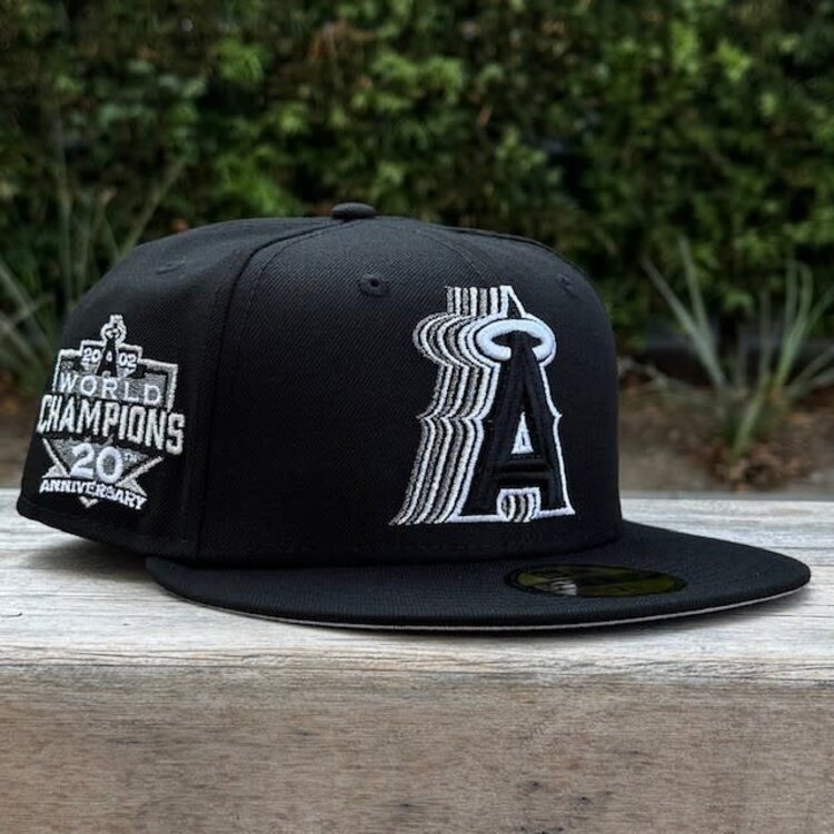 New Era Angels Black Metallic Silver Fade 2002 WS Champs
