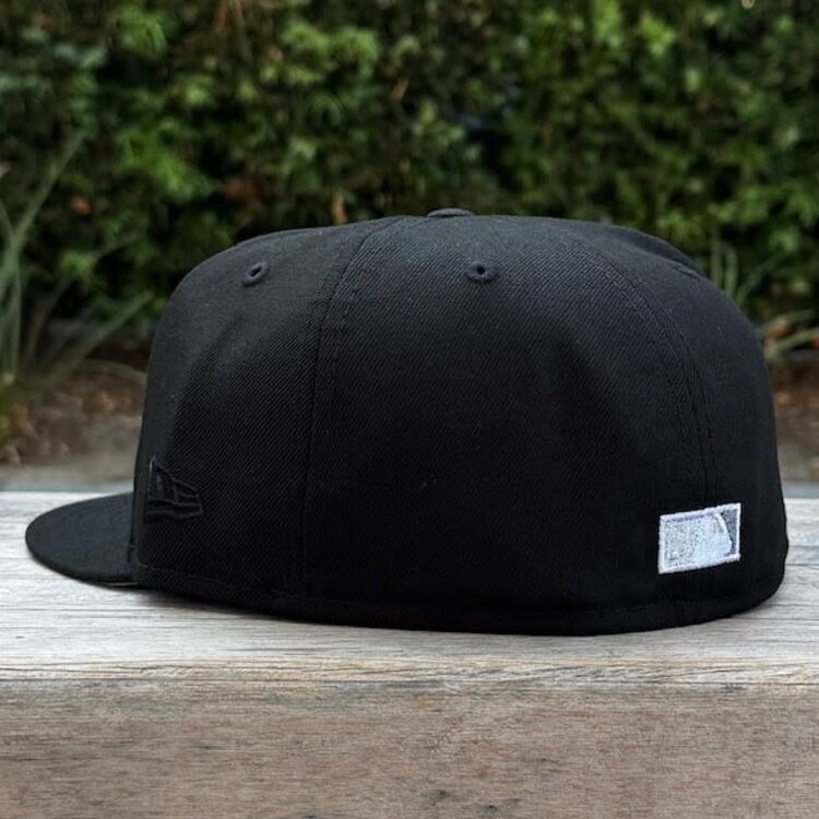 New Era Boston Black Metallic Silver Fade 2018 WS Champs