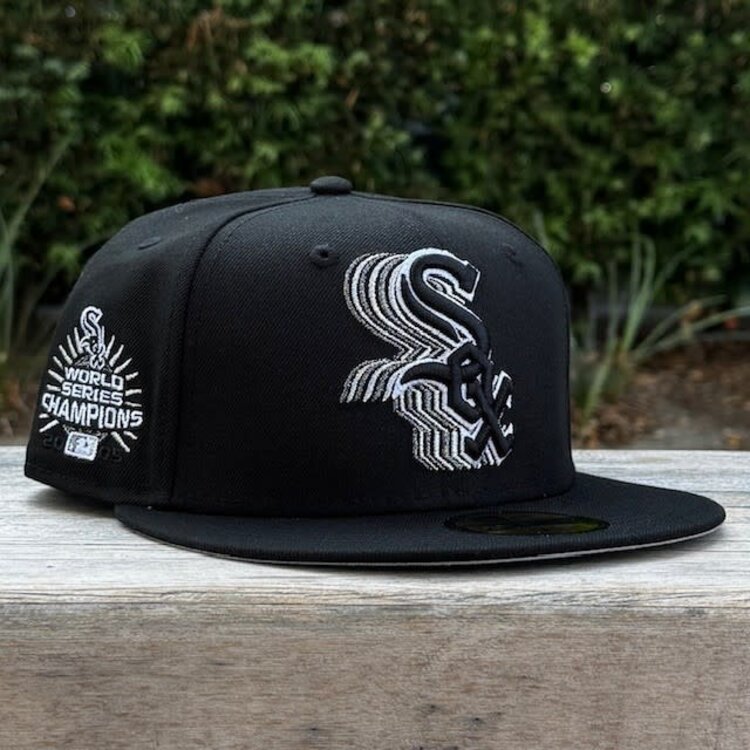 New Era White Sox Black Metallic Silver Fade 2005 WS Champs
