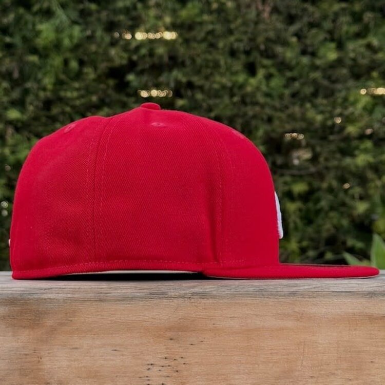 New Era Braves Red White Gray UV