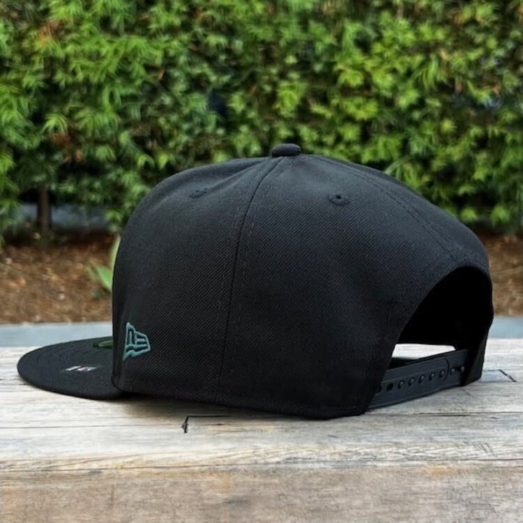 New Era Philadelphia Eagles Black Team Snapback 950