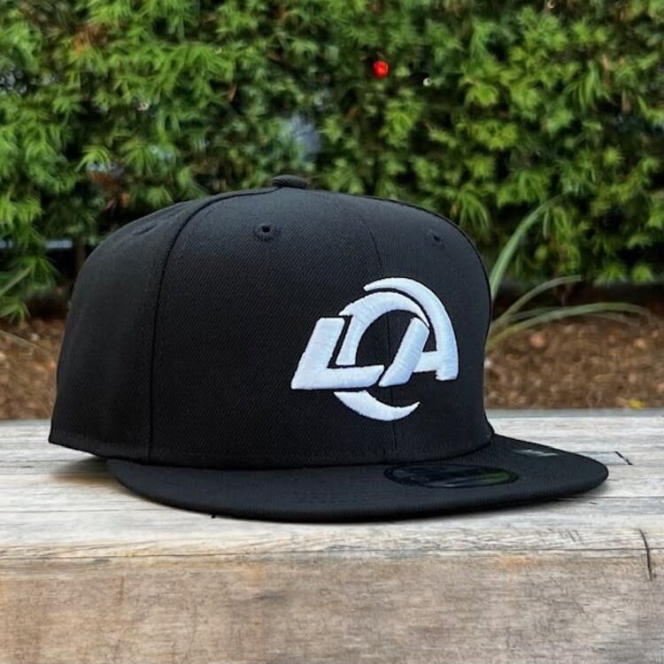 New Era LA Rams Black White 950 Snapback