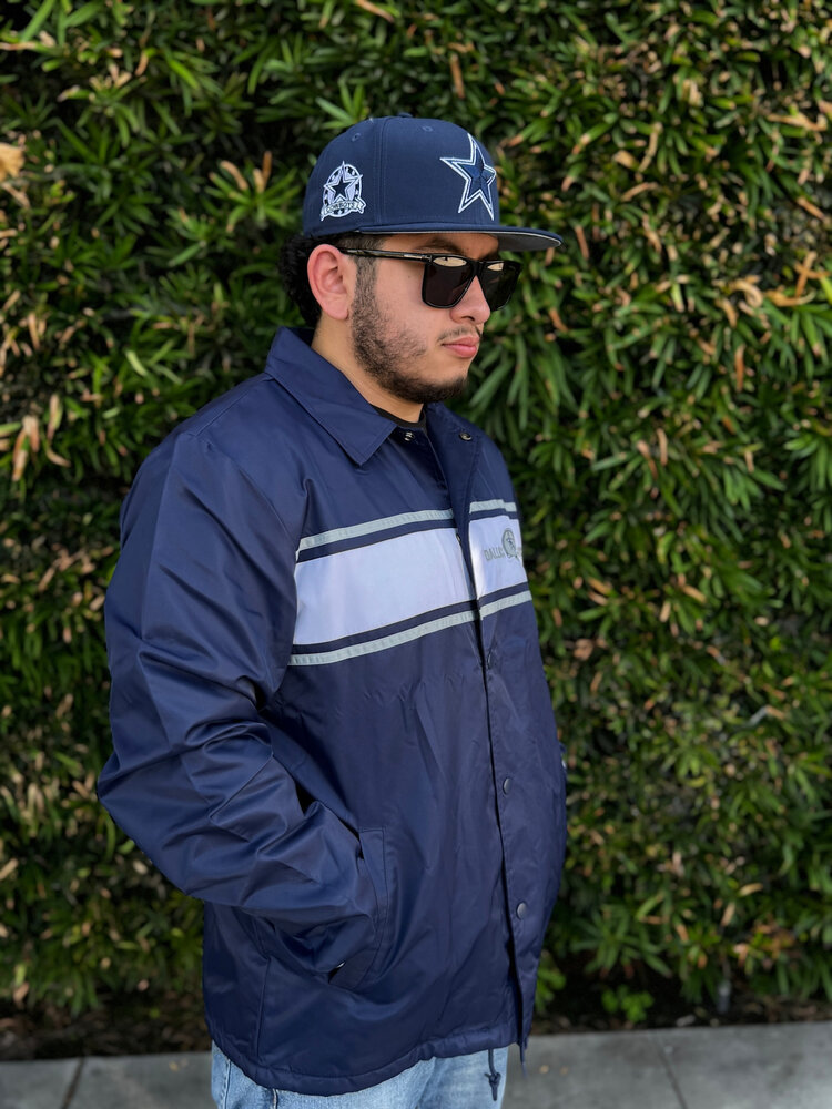 Starter Cowboys M Starter The First Down Coach Jacket