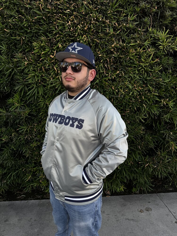 Mitchell and Ness Cowboys M&N Men's Double Clutch Lightweight Satin Jacket Silver