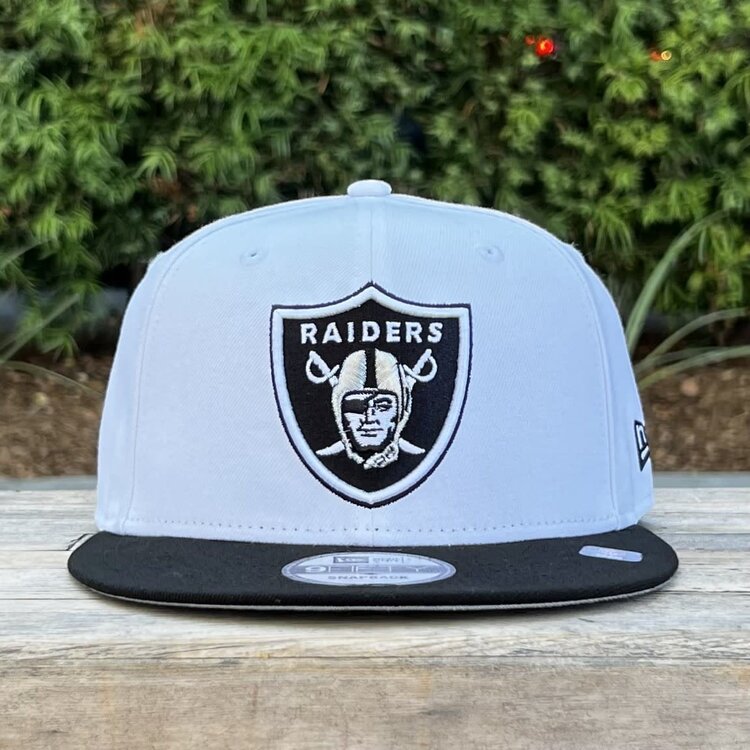 New Era Raiders  White/Black Team Snapback 950
