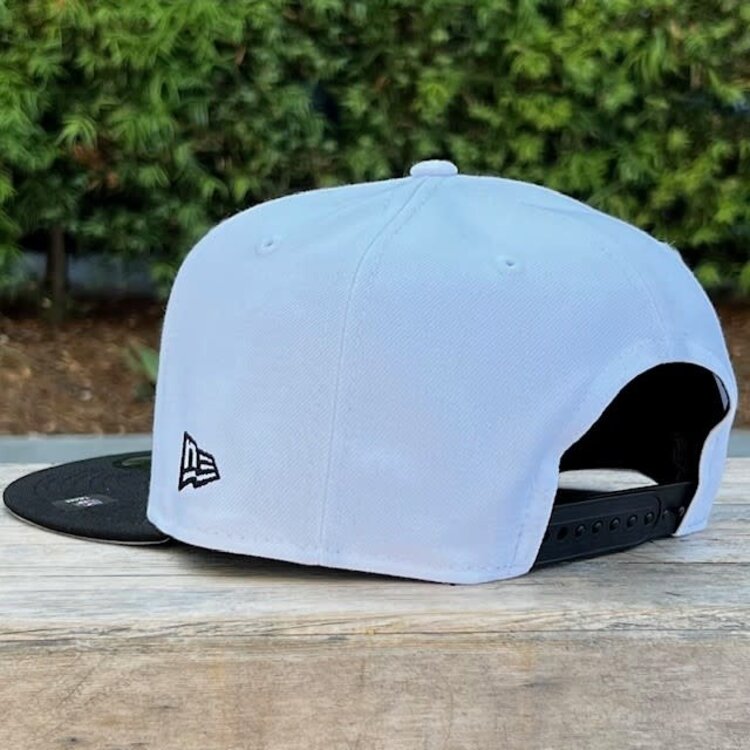 New Era Raiders  White/Black Team Snapback 950