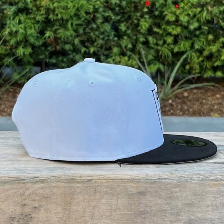 New Era Raiders  White/Black Team Snapback 950
