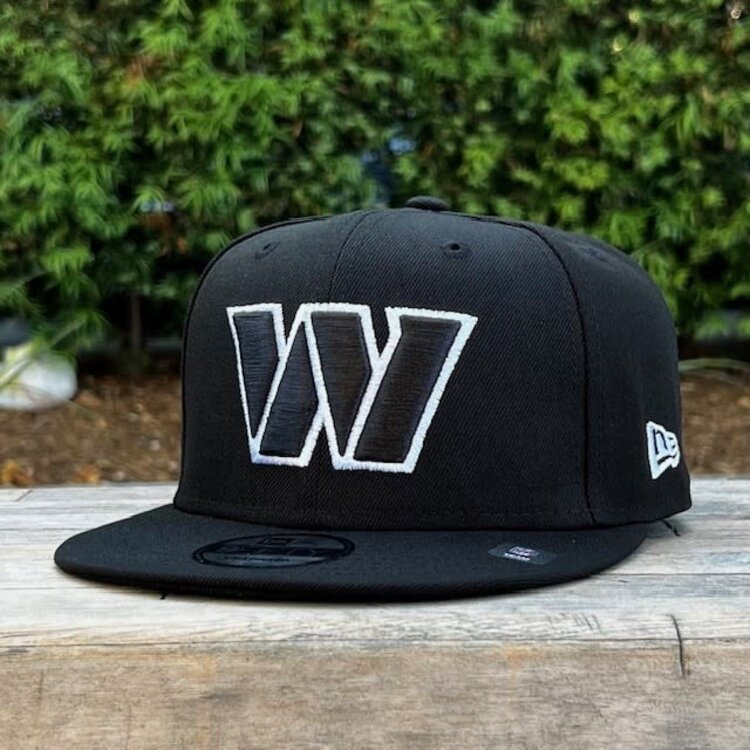 New Era Washington Commanders Black White Snapback 950