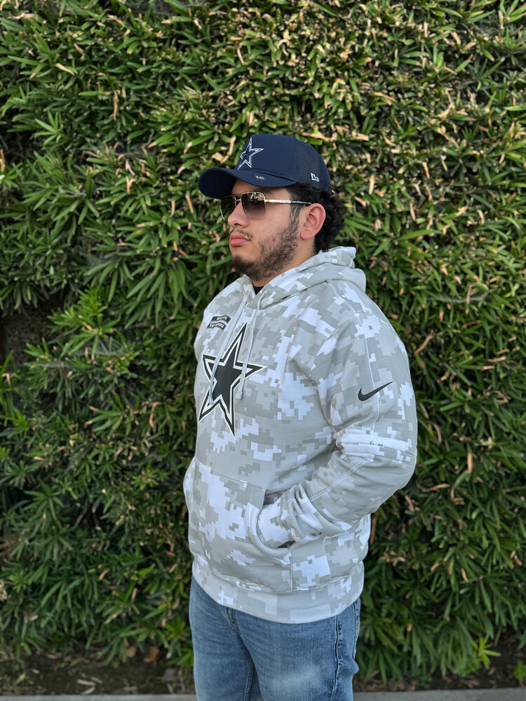 Nike Cowboys 2024 Salute to Service Pullover Hoodie