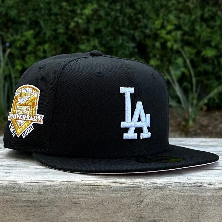 New Era LA BW Metallic Gold 50th Anniv Pink UV