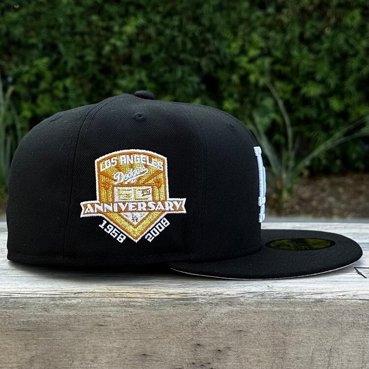 New Era LA BW Metallic Gold 50th Anniv Pink UV