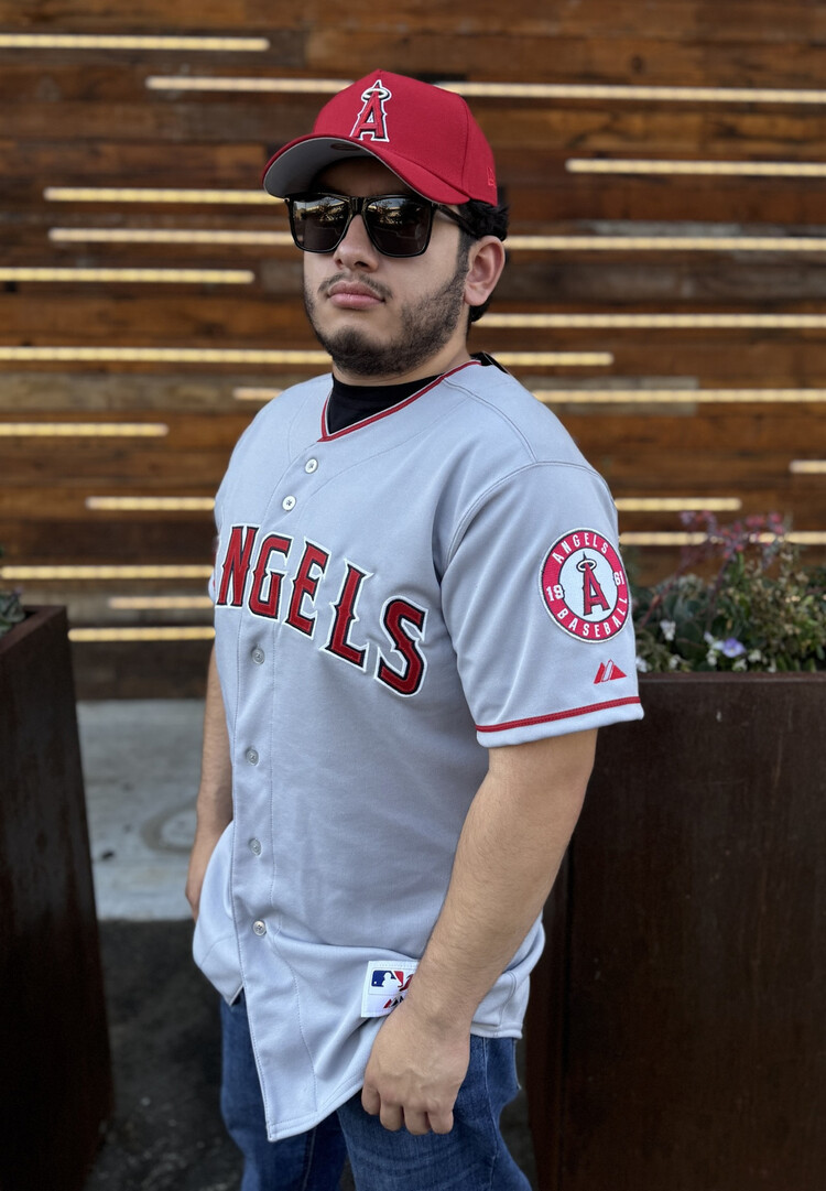 Majestic Angels AC Rd Poly Gray