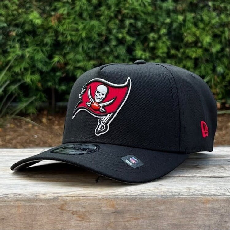 New Era Buccaneers Black Team 30 Seasons 940 A-Frame