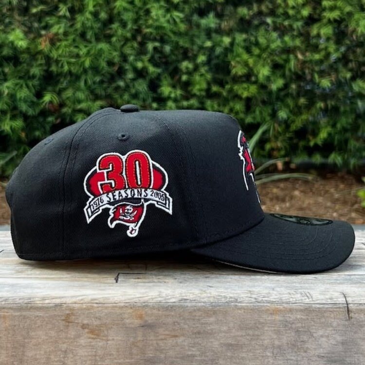 New Era Buccaneers Black Team 30 Seasons 940 A-Frame