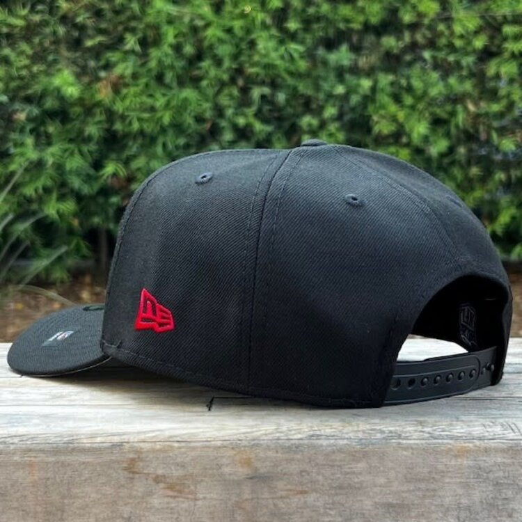 New Era Buccaneers Black Team 30 Seasons 940 A-Frame