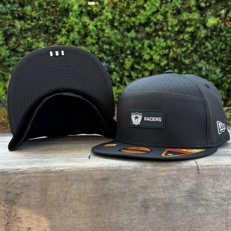 New Era Raiders Black 2025 Sideline Split Panel 950 Snapback