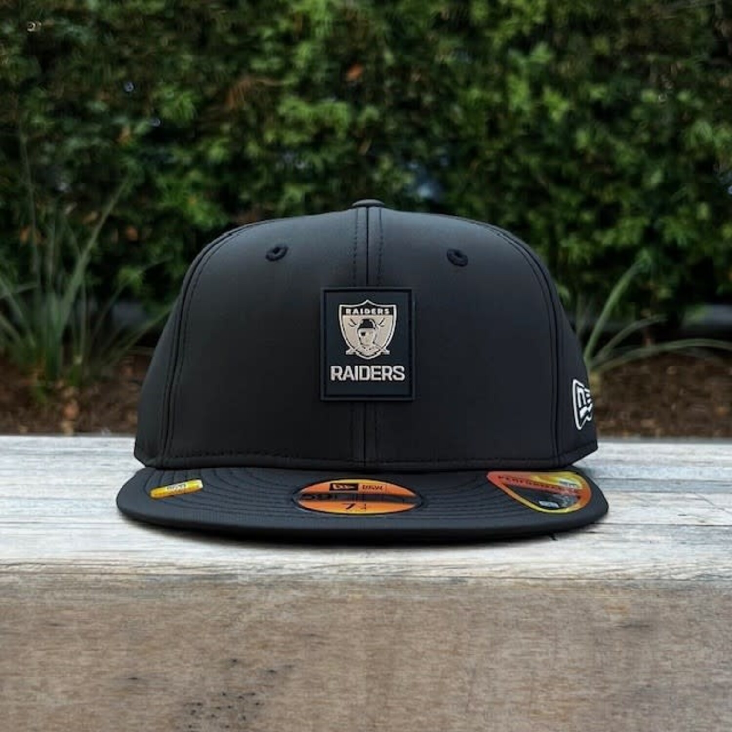 Raiders Black 2025 Sideline 59FIFTY Fitted - The Locker Room of Downey