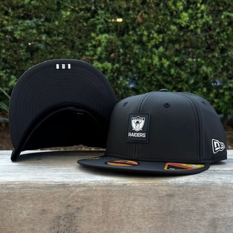 New Era Raiders Black 2025 Sideline 59FIFTY Fitted