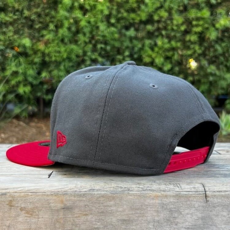 New Era Tampa Bay Buccaneers Graphite/Red Snapback 950