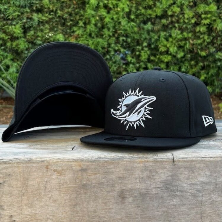 New Era Miami Dolphins Black White Snapback 950