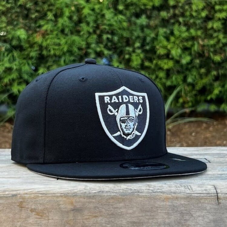 New Era Raiders Black Metallic Accent Gray-Snap 950