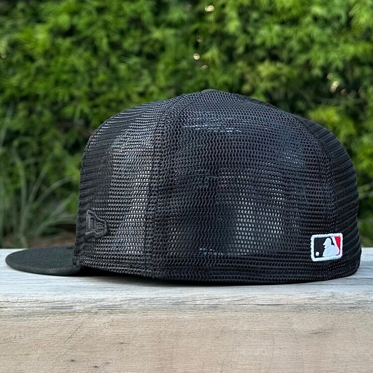 New Era LA Dodgers Black Mesh 2024 World Series Champions